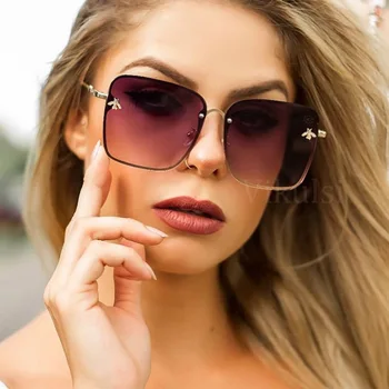 Luksus-Pladsen Bee Solbriller Kvinder Mænd Retro Brand designer Metal Ramme Overdimensionerede solbriller Kvindelige Grandient Nuancer Oculos