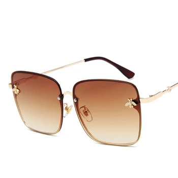 Luksus-Pladsen Bee Solbriller Kvinder Mænd Retro Brand designer Metal Ramme Overdimensionerede solbriller Kvindelige Grandient Nuancer Oculos