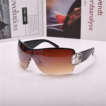 Luksus mærke Kvinder Steampunk Mode Solbriller solbriller til Kvinder Et stykke Lens Anti Refleksion Kørsel Mandlige