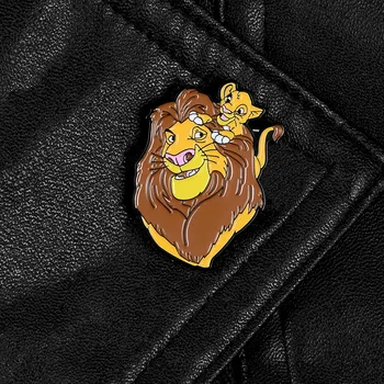 Filmen Løvernes Konge Legering Broche Tegnefilm Lille Løve Krave Pin-Forældre-Barn-Cute Lion Pins Rygsæk Dekorative Badge 151138