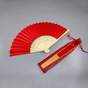 Sommeren Vintage Folde Bambus Ventilator Med Organza Pose Kinesisk Stil Hånd Klud Fan Dance Party Bryllup Hjem Dekorationer 21cm 16431