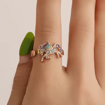 Nye Trendy Unicorn Ring Farverige Krystal Søde Pony Åbning Justerbar Finger Ringe Til Kvinder Girl Guld Farve Charme Smykker Gaver 34816