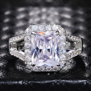 Huitan Luksus Sølv Farve Kvinder vielsesringe Blændende Prinsesse Cut CZ Elegant Brude Ceremoni Jubilæum Ring Mode Smykker