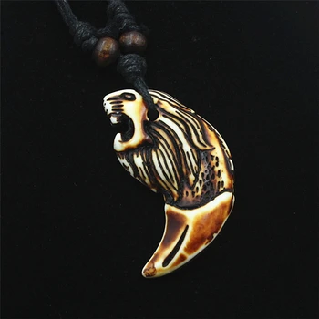 Engros 12PCS lion dyr halskæde sweater kæde efterligning spike tænder harpiks halskæde smykker gave 5396