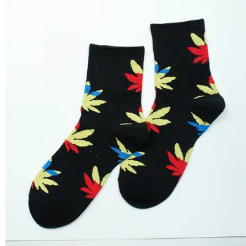 Mode komfortable høj kvalitet bomuld sokker casual Lange Glade Maple Leaf sokken Bomuld Ukrudt Græs Hvid Sort Socken