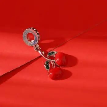 Hot Salg Luksuriøse Emalje Red Cherry Perler Passer Oprindelige Pandora Charms Perler for Kvinder Party Gave DIY Smykker