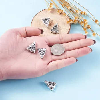 5pcs Tibetansk Sølv Perler, Trekant Spacer Perler til smykker at gøre DIY Halskæde Armbånd Håndlavet Antik Sølv Farve 17x14x6mm 83010