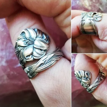 Kreative Vintage Lilje Blomst Snoede Ring for Kvinder Skeen Form Bryllup Part, Ringe, Smykker Gave 90698